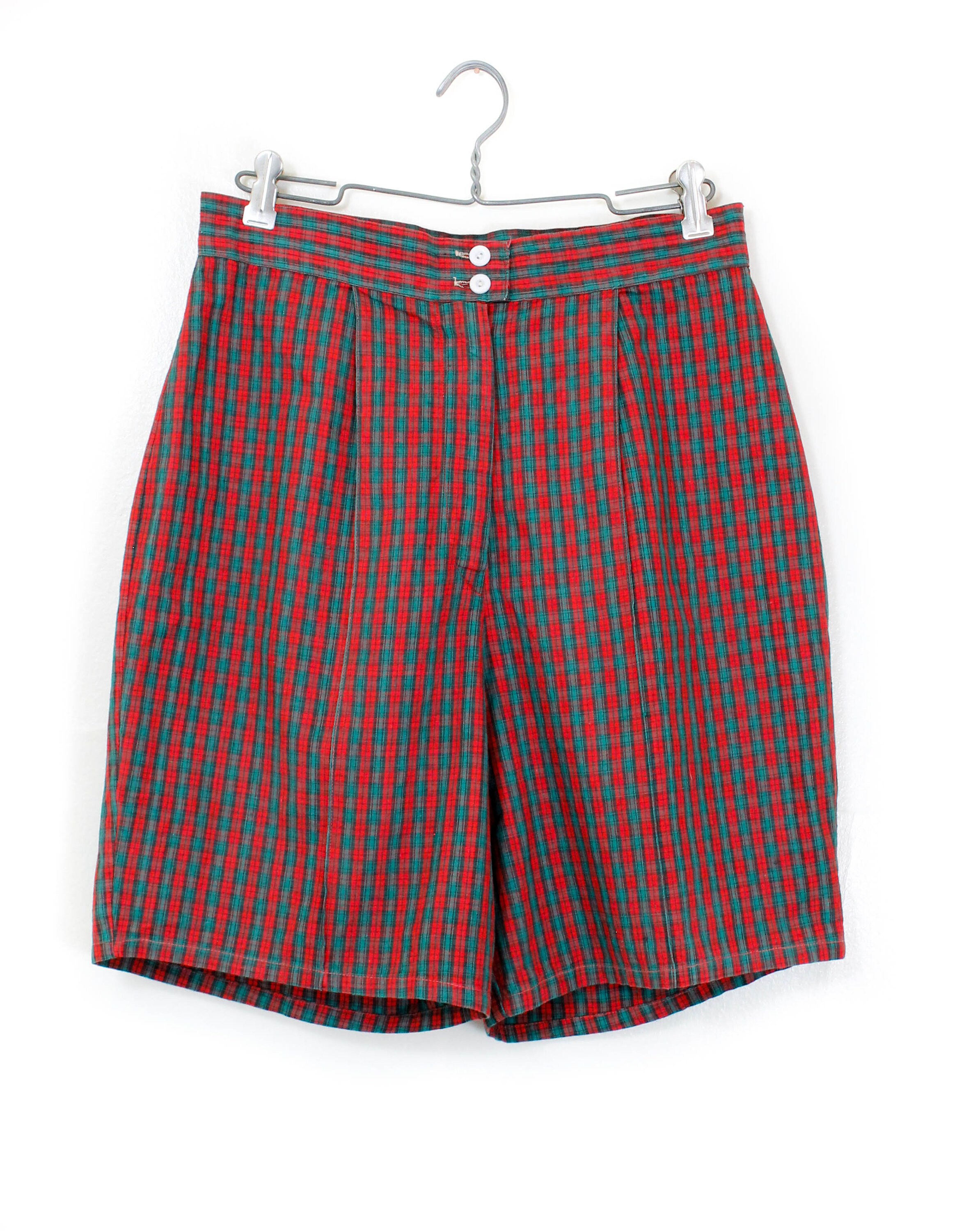 1950s shorts // Summer Camp vintage red plaid 50s / 60s shorts . md