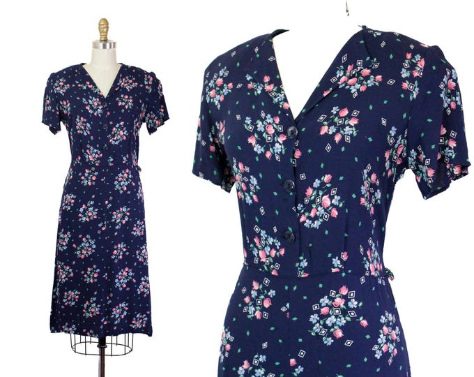 Featured listing image: Sweet Nothings // 1940s blue floral print jersey knit dress // Md