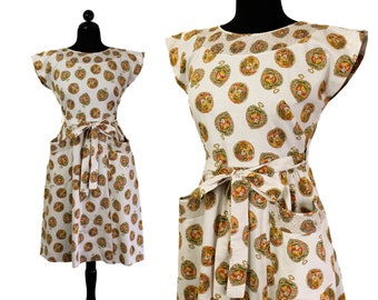 The Miniaturist // 1950s locket art print wrap dress by Swirl // Md