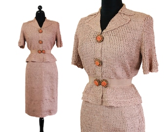 1940s ribbon knit suit // Cinque Terre vintage 1940s 1950s coral pink ribbon knit dress suit // Md