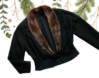 The Conspirator // 1950s tailored black wool fur collar coat // Md