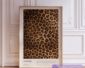 Stampa con definizione di leopardo, estetica del denaro antico, arte murale con moglie mafiosa, arredamento trendy per dormitori, poster con stampa di animali, arredamento per stanze massimalista, arte preppy