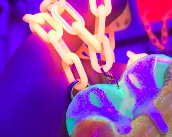 Neon Glitter Gusher Heart Necklace Mature