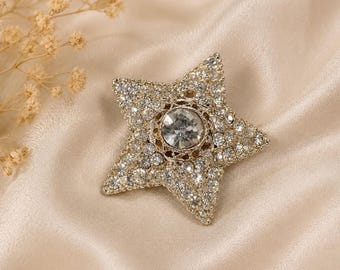 Vintage Rhinestone Star Brooch Pin Silver Tone Clear Crystal Statement Jewelry 1.5"