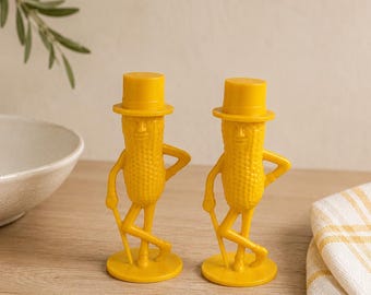 Vintage Mr. Peanut Salt and Pepper Shakers Yellow Plastic Planters Peanuts Advertising Set