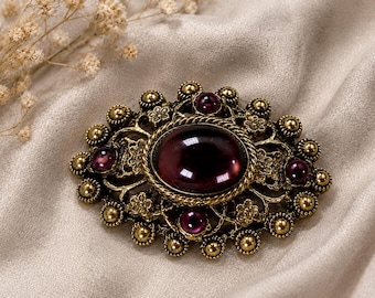 Vintage Victorian Revival Garnet Red Cabochon Brooch Pin Gold Tone Filigree Jewelry