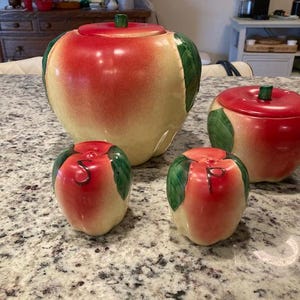 1940-tals Hull Blushing Apple Kakburk, Fettburk, Salt & Peppar Set