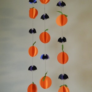 Halloween Garland/ Paper Garland / Halloween Decorations/ 3D Pumpkins and Bats Paper Garland /Fall Decor / Photo Prop/ Window Decor image 5