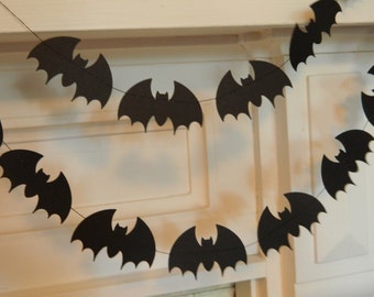 Black Bat Banner / Halloween Decorations / 6ft Black Bats Garland / Halloween Party Decorations / Halloween Garland / Halloween Photo Prop