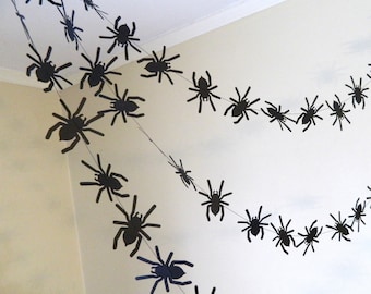 Halloween Spider Decor/ Paper Garland / Halloween Garland / 6ft Black Spiders Garland / Halloween Party Decor /Halloween Garland