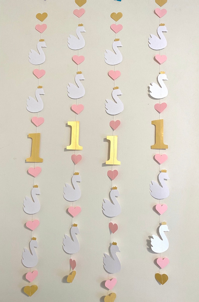 Princess Swan First birthday Decorations, Swan 1st Birthday Background, high chair decoration , Pink and Gold 1st Birthday Decorations Bild 7