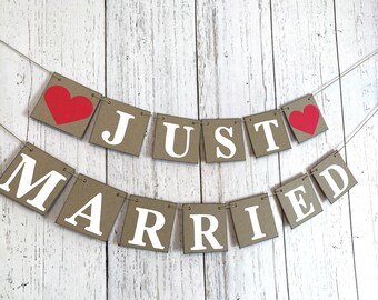 Rustic Just Married Car Sign , Wedding Reception Decorations , Just Married Banner Photo Prop , Great for the Back of Your Car