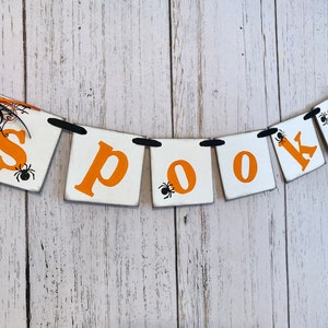 Halloween Decorations SPOOKY Banner Halloween Garland Halloween Banners Spooky Halloween Party Sign /Halloween/Photo Prop afbeelding 8