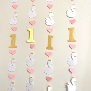 Princess Swan First birthday Decorations, Swan 1st Birthday Background, high chair decoration , Pink and Gold 1st Birthday Decorations Bild 2