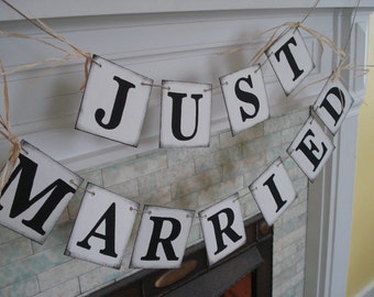 Rustic JUST MARRIED Car Sign , Wedding Reception Decorations , Just Married Banner Photo Prop , Great for the Back of Your Car