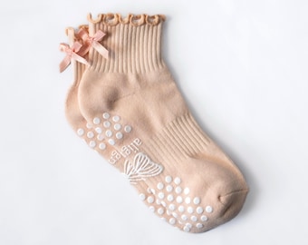 Light Pink Bow, Organic Cotton Grip Socks