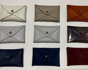 Tarjetero de piel y ante