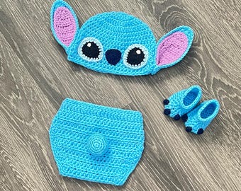 Handmade Baby Stitch Crochet Costume: 3-Piece Set