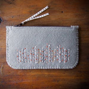 Porta-moedas de feltro de lã ø Bolsa pequena para maquiagem ø Jardim de outono ø LoftFullOfGoodies