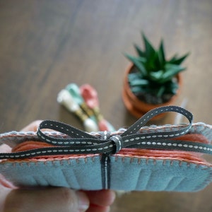 Wool Felt Needle Book Case Organizer Sewing Kit ø Blush & Grey ø LoftFullOfGoodies