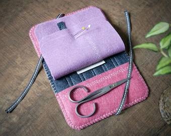 Wool Felt Needle Book Case Organizer Sewing Kit ø Think Pink  ø LoftFullOfGoodies