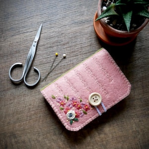 Wool Felt Needle Book Case Organizer Sewing Kit ø Strawberry Mochi ø LoftFullOfGoodies
