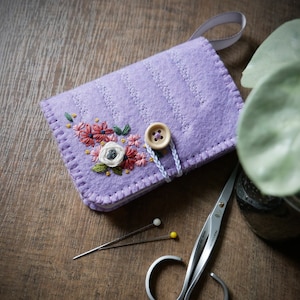Wool Felt Needle Book Case Organizer Sewing Kit ø Florals ø LoftFullOfGoodies