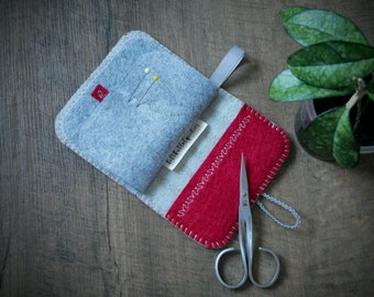 Wool Felt Needle Book Case Organizer Sewing Kit ø Little Red ø LoftFullOfGoodies