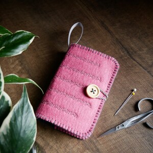 Wool Felt Needle Book Case Organizer Sewing Kit ø Think Pink ø LoftFullOfGoodies image 3
