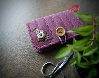 Wool Felt Needle Book Case Organizer Sewing Kit ø Florals ø LoftFullOfGoodies