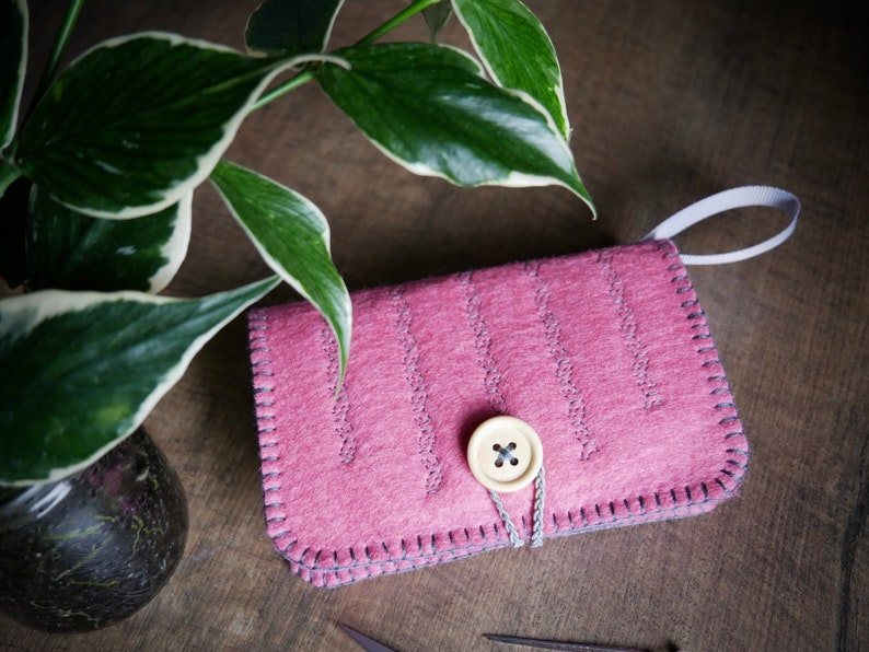 Wool Felt Needle Book Case Organizer Sewing Kit ø Think Pink ø LoftFullOfGoodies image 4