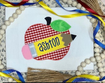 Zurück in die Schule gestickte Zick-Zack-Stich Apfel Applikation mit Namen, personalisierte Hemden Jungen, Mädchen, Kleinkinder, Erster Schultag, Bilder
