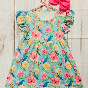 Robe à manches flottantes en soie de lait et oiseaux bleu de l&#39;est et pivoines, robe à fleurs pour petites filles, fleurs roses, printemps, été, pivoines pêche