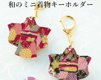 Keychain kit : Japanese Mini Kimono, made without sewing (2 pieces)