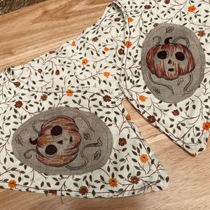 Custom detachable collar Vintage Style Halloween