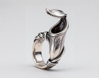 Handmade Sterling Silver Pitcher Plant Ring – Botanical Statement Jewelry