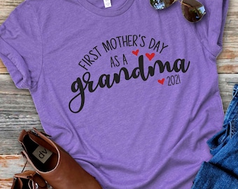 First Mothers Day As A Grandma, Promoted To Grandma Shirt, Mothers Day Gift For Grandma, First Time Grandma, Pregnancy Announcement Grandma