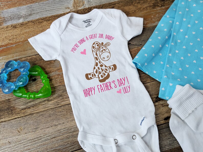 You/'re doing a great job daddy best dad onesie Personalized Father/'s Day Onesie Happy Father/'s Day Personalized Giraffe onesie
