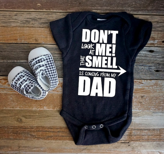Unisex Baby Dont Look At Me Smell Coming From Papa T-Shirt Romper So Relative Unisex Baby Dont Look At Me Smell Coming From Papa T-Shirt Romper So Relative
