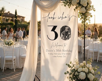 Cartello "Guarda chi compie 30 anni!", striscione di benvenuto personalizzato con foto per la festa del 30° compleanno, sfondo moderno ed elegante per il compleanno, cartello personalizzato per la festa.