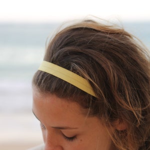 GOLD SPARKLE 1 Headband and 1 Comfort Elastic Hair Tie Limited Edition image 3