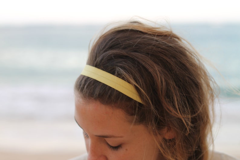 GOLD SPARKLE 1 Headband and 1 Comfort Elastic Hair Tie Limited Edition image 3