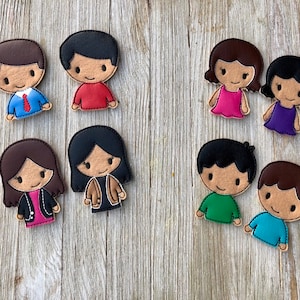 Family finger puppets darker complexion/ completely customizable / Christmas gift / birthday gift