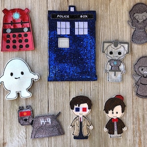 Dr Who inspired sparkly finger puppet set