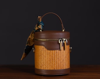 Bolso de mano de bambú hecho a mano: Bambú y cuero tejidos, estilo retro oriental, regalo elegante