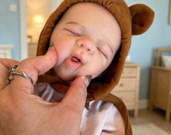 13-inch Full Solid Silicone Reborn Baby Doll, Lifelike Anatomic Girl, Soft Newborn Companion