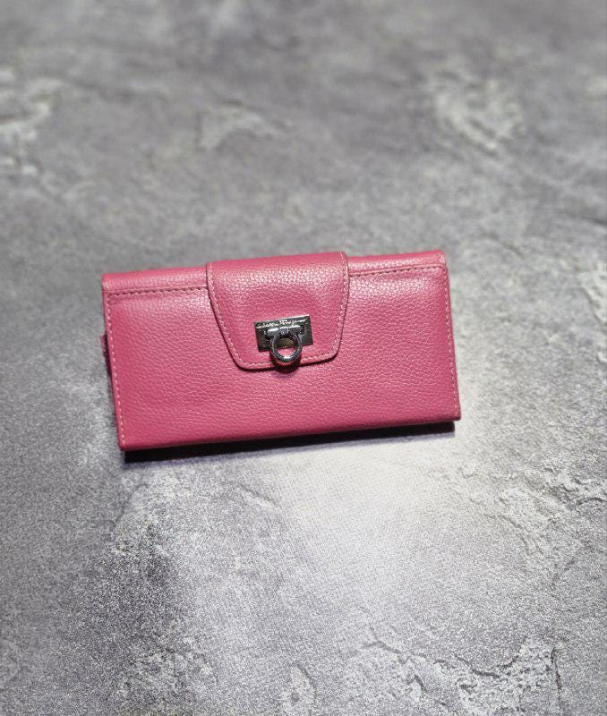 フェラガモ ヴィンテージ 財布 - Etsy 日本