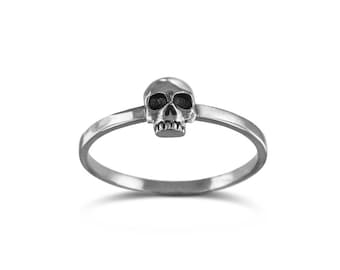 Skull Stacking Ring - Antique Silver Tiny Skull Stacking Ring