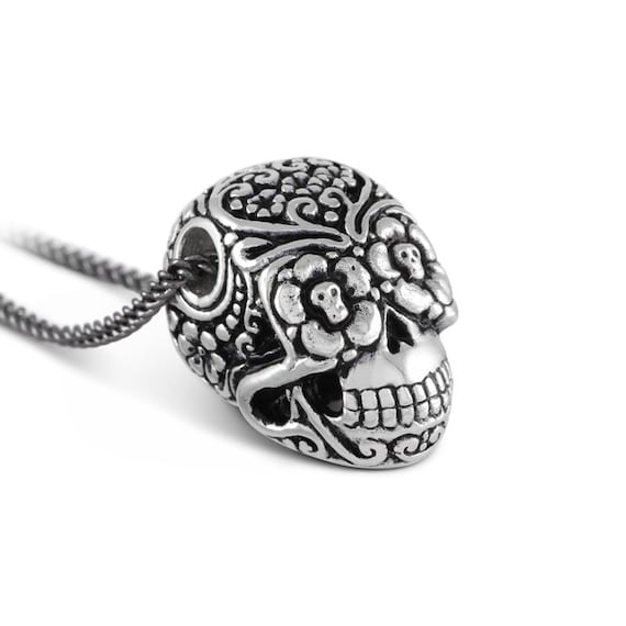 Etsy skull necklace discount