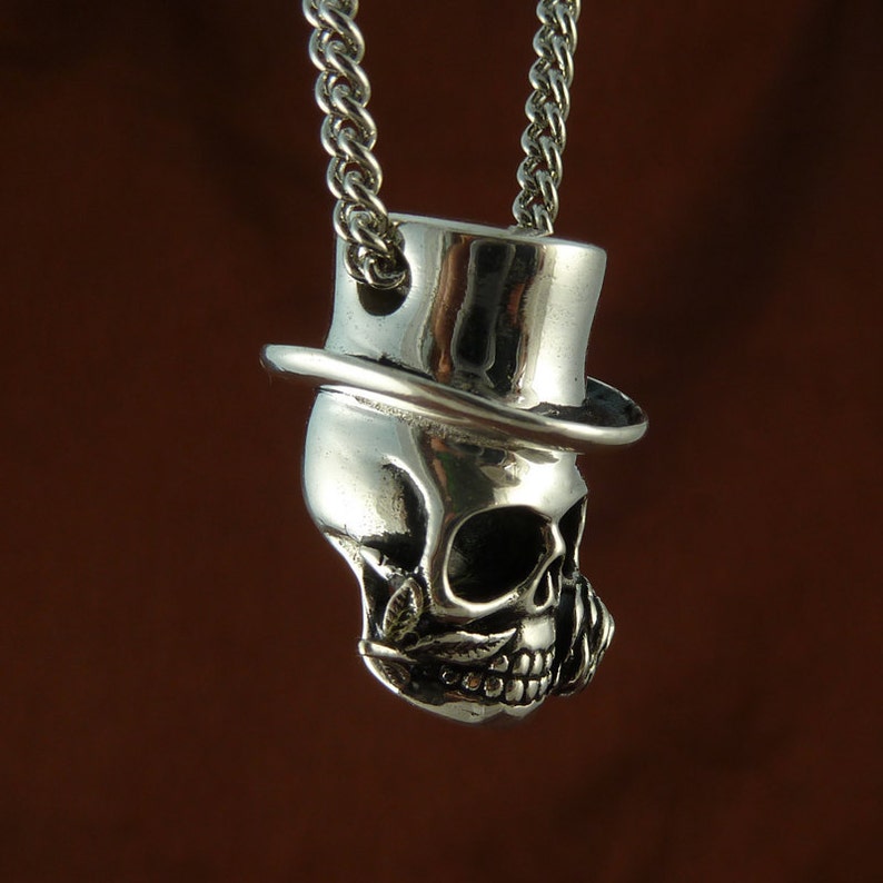 Voodoo Skull Necklace Antique Silver Skull Pendant Steampunk Skull Necklace zdjęcie 3